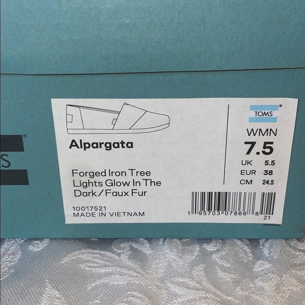NIB Toms Forged Iron Alpargata Shoes. Women’s size 7.5 - Picture 4 of 6